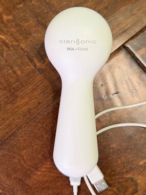 Clarisonic Mia Prima Sonic Facial Cleansing Device in White